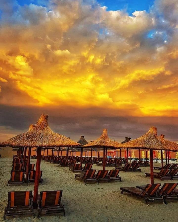 Wave 2 Mamaia Prima Linie Vedere La Mare 120Mp Năvodari Exteriér fotografie