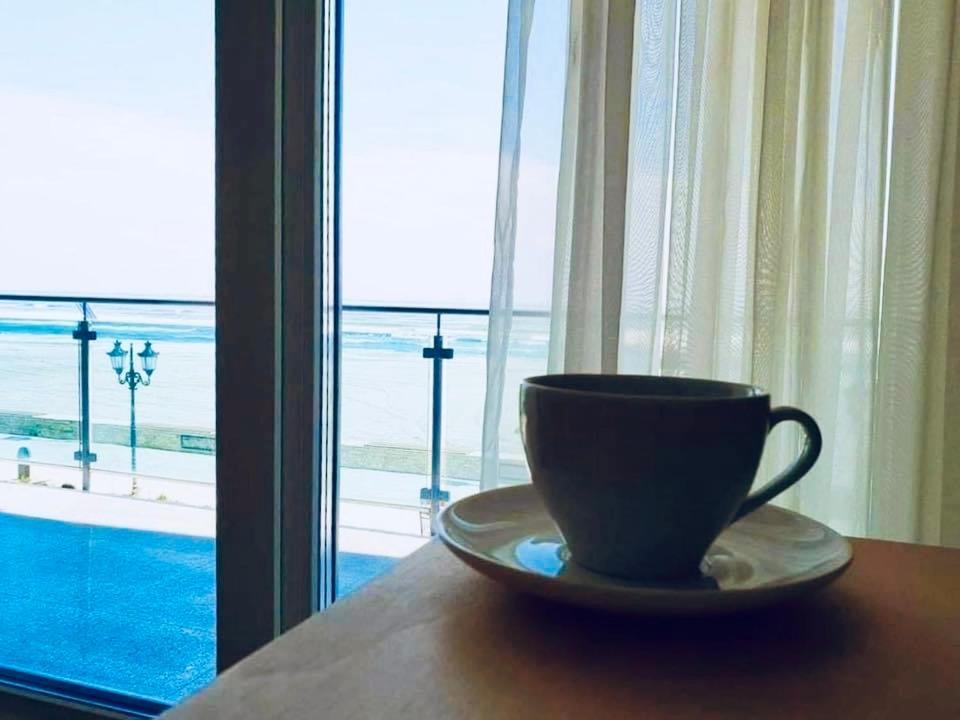 Wave 2 Mamaia Prima Linie Vedere La Mare 120Mp Năvodari Exteriér fotografie